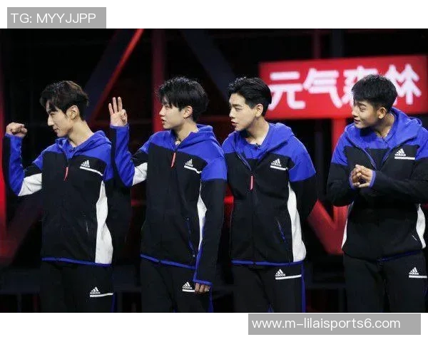 刘洋的足球之路：从青涩少年到职业球员的成长历程与奋斗故事